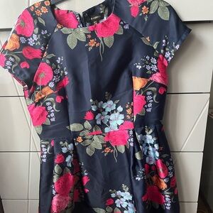 Beautiful Qed London babydoll dress size 8.